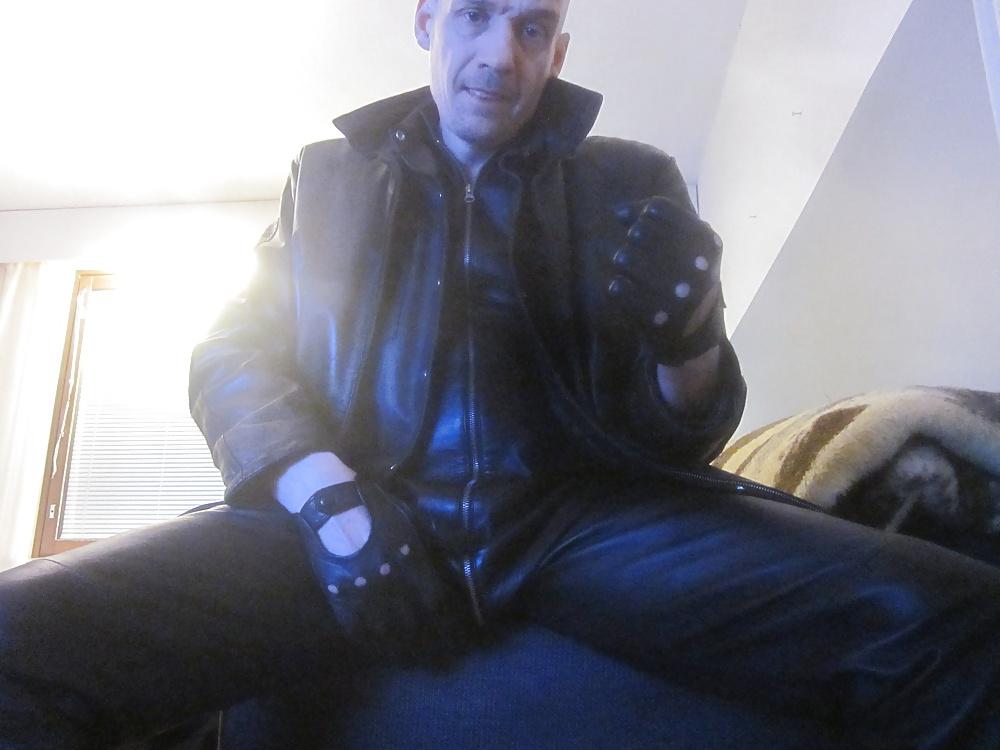 14P Finnish leather gay