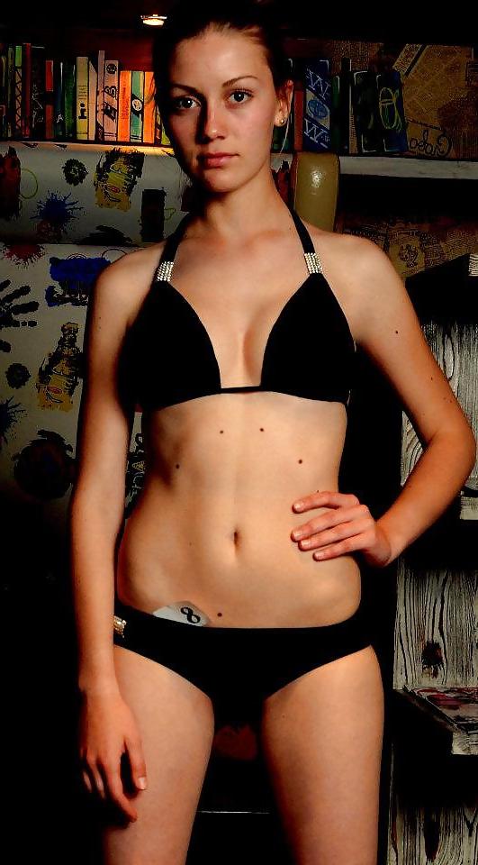 25P Bulgarian girl: Iliana