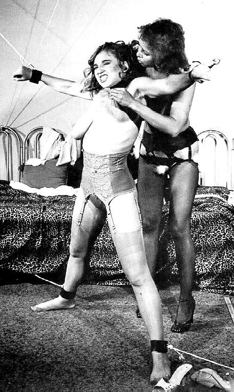 25P Vintage BDSM - Little Oral Annie #1