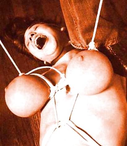 25P Vintage BDSM - Little Oral Annie #1