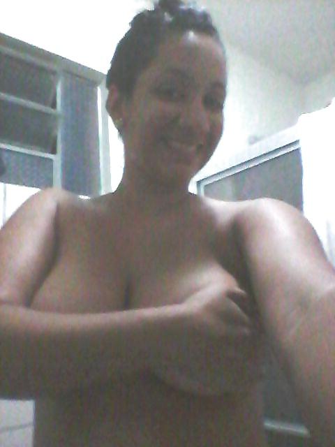 21P Latina: Juanita selfshot