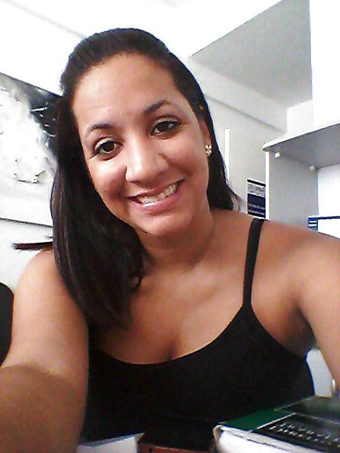 21P Latina: Juanita selfshot