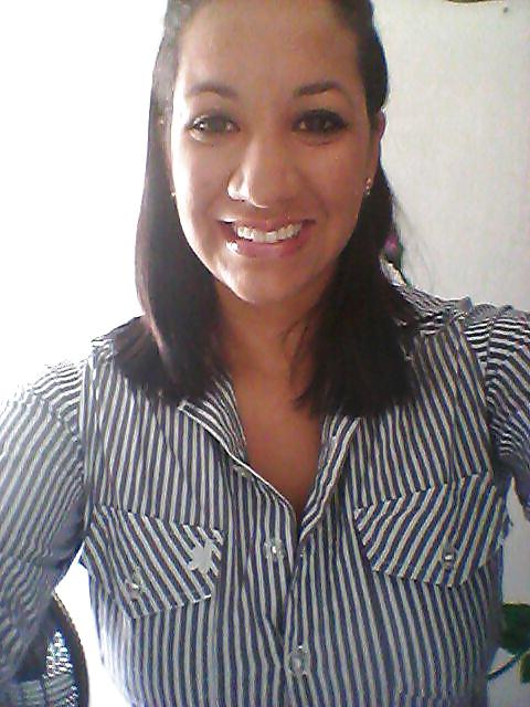 21P Latina: Juanita selfshot