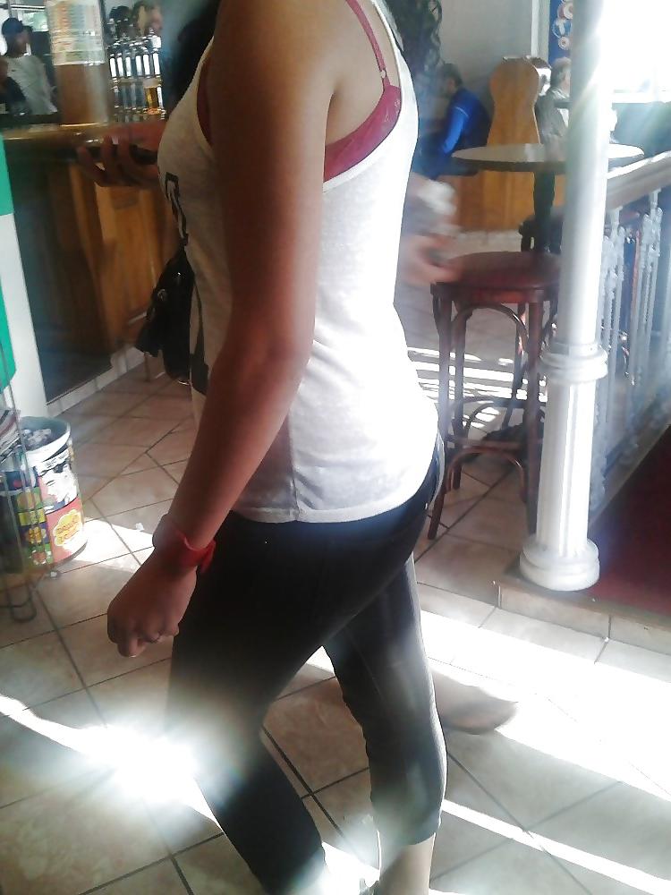 12P Latina teen 4 (petite latine salope)