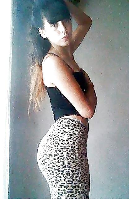 12P Latina teen 4 (petite latine salope)