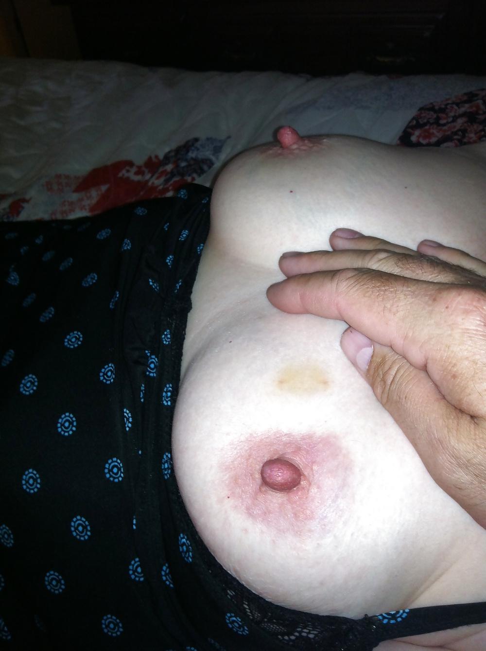 19P Sexy Mormon wife in lingerie