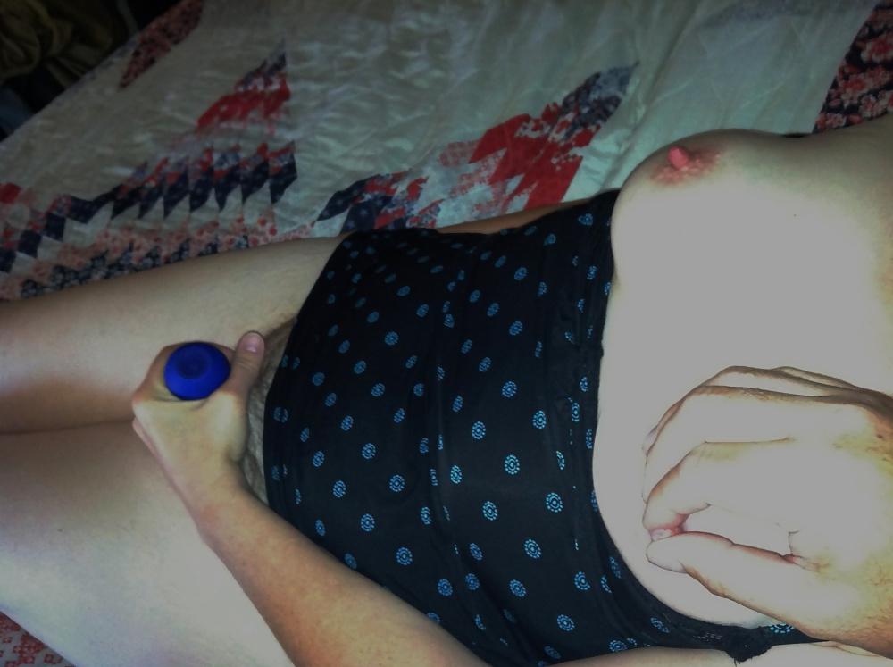 19P Sexy Mormon wife in lingerie