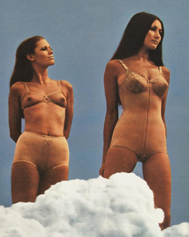 25P Vintage nylons, girdles & corselets