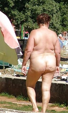 25P Mature Nudist Ladies 3