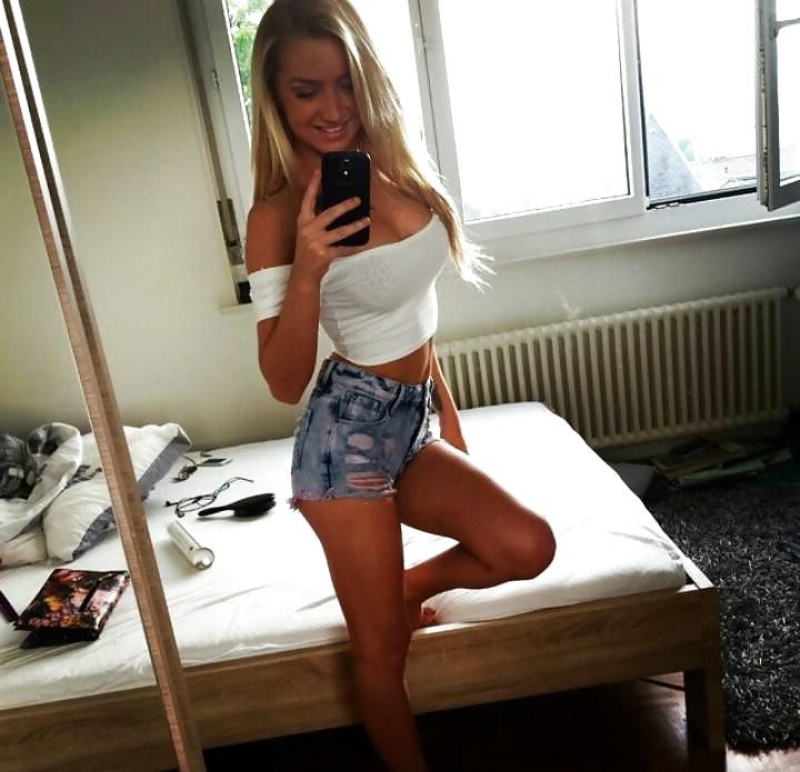 14P Hot Blonde German Teen