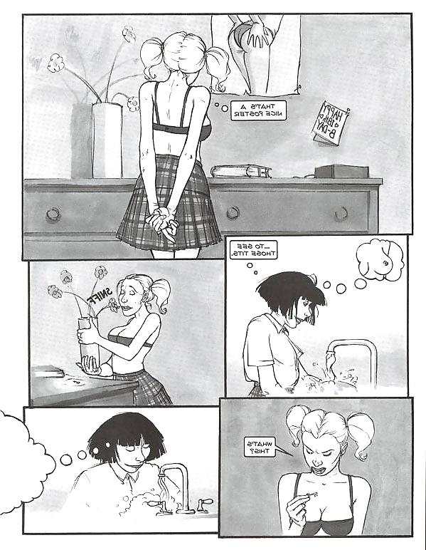 25P Lesbian college school girls