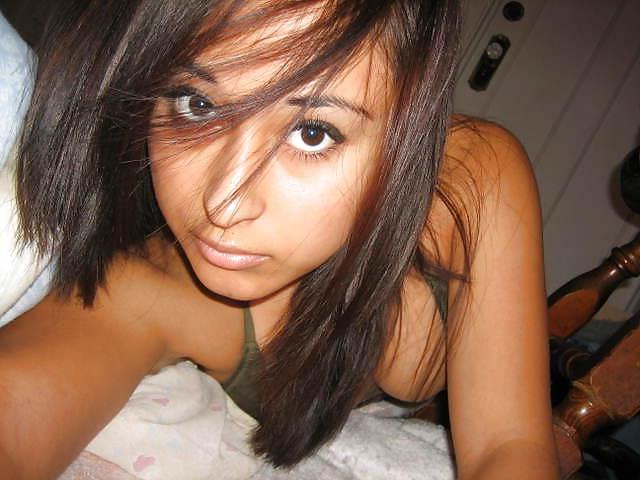 25P Latina Hottie