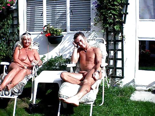 25P Mature Nudist Ladies 10