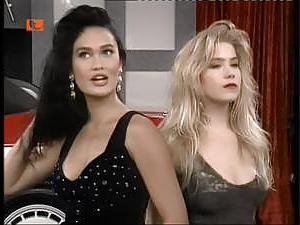25P Tia Carrere Lesbian Scenes