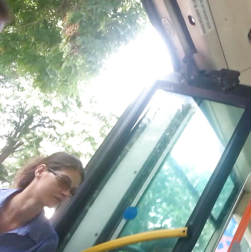 21P Spy old + young in bus and tram romanian
