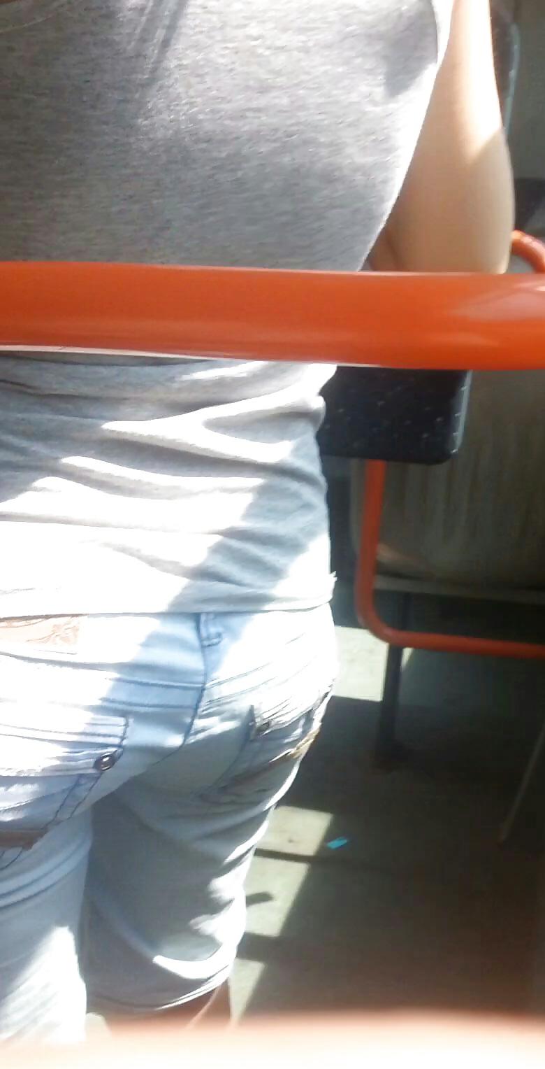 21P Spy old + young in bus and tram romanian