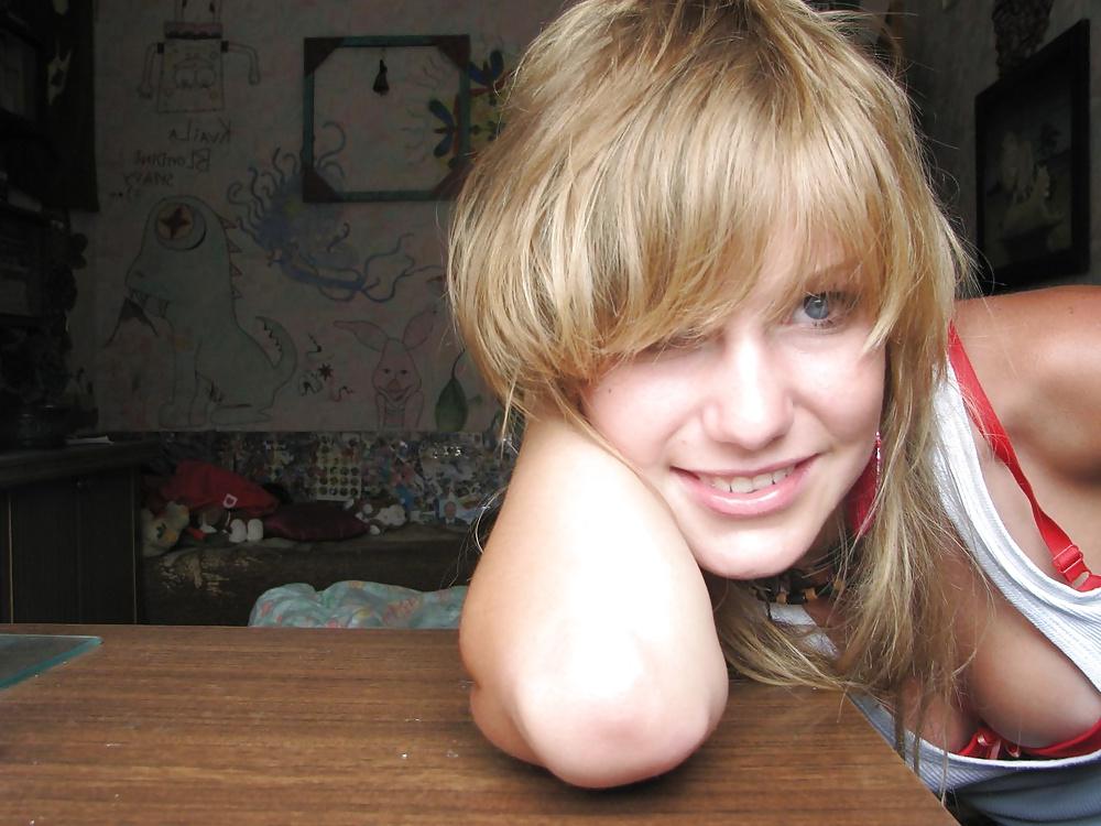 25P Sweet blond teen