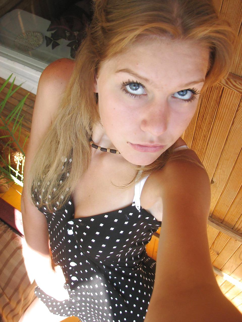 25P Sweet blond teen