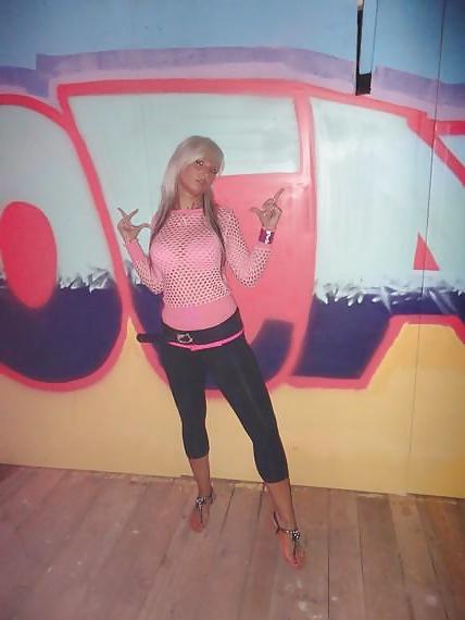 19P Ana Slutty Polish Club Girl