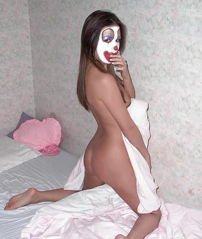 25P Just Clowning Around :P