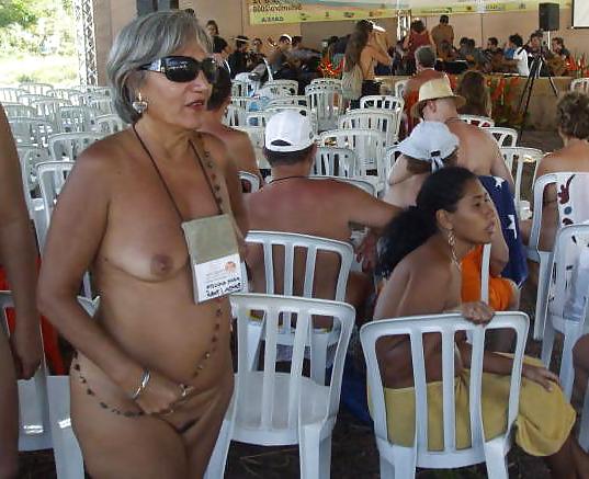 25P Mature Nudist Ladies 15