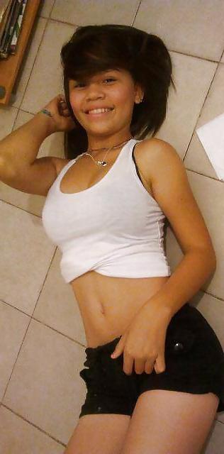 25P COLEGIALAS CALIENTES LATINAS