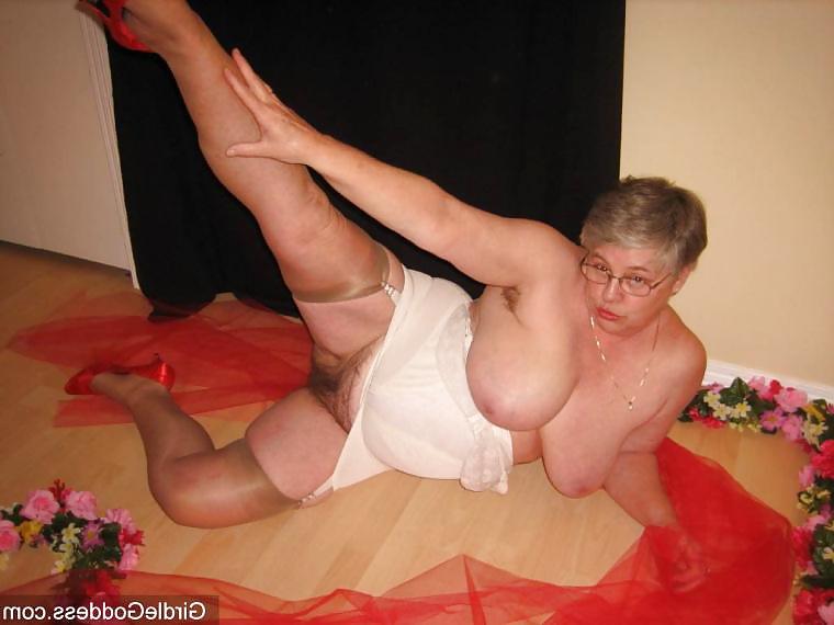25P Hairy old women