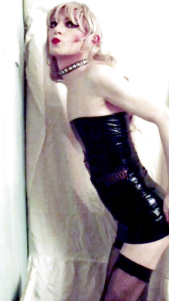 15P Pvc And Latex Whore Sandra