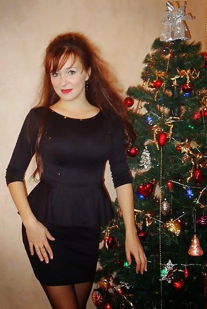 23P A busty russian escort hard comment plz