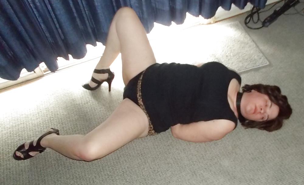 25P Wife of a sissy bdsm