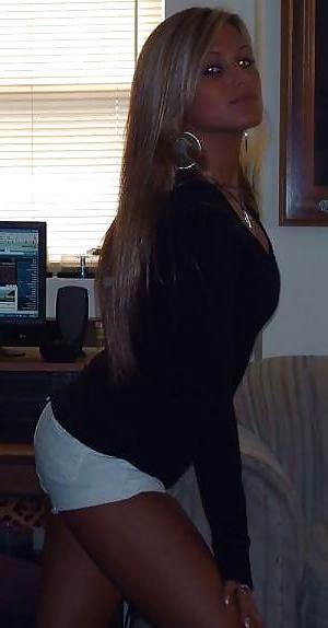 24P Blonde Teen Girls Gallery 2