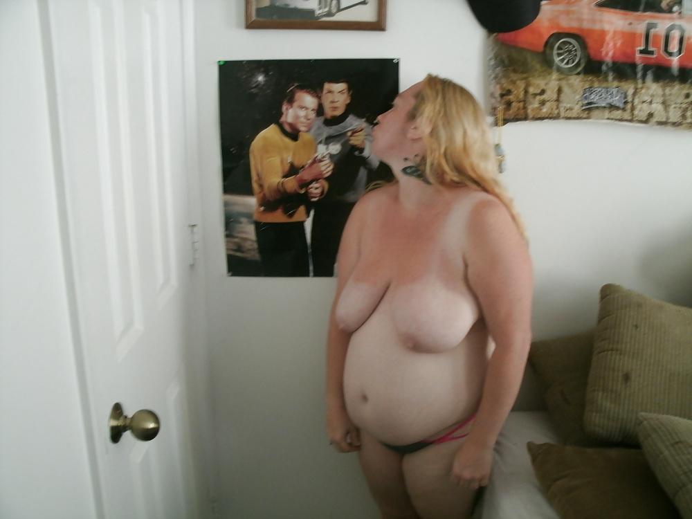 25P My sexy wife in her favorite panties 