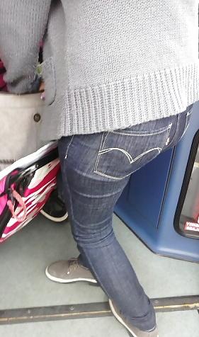 12P Tight Levi's Jeans Candid on bus