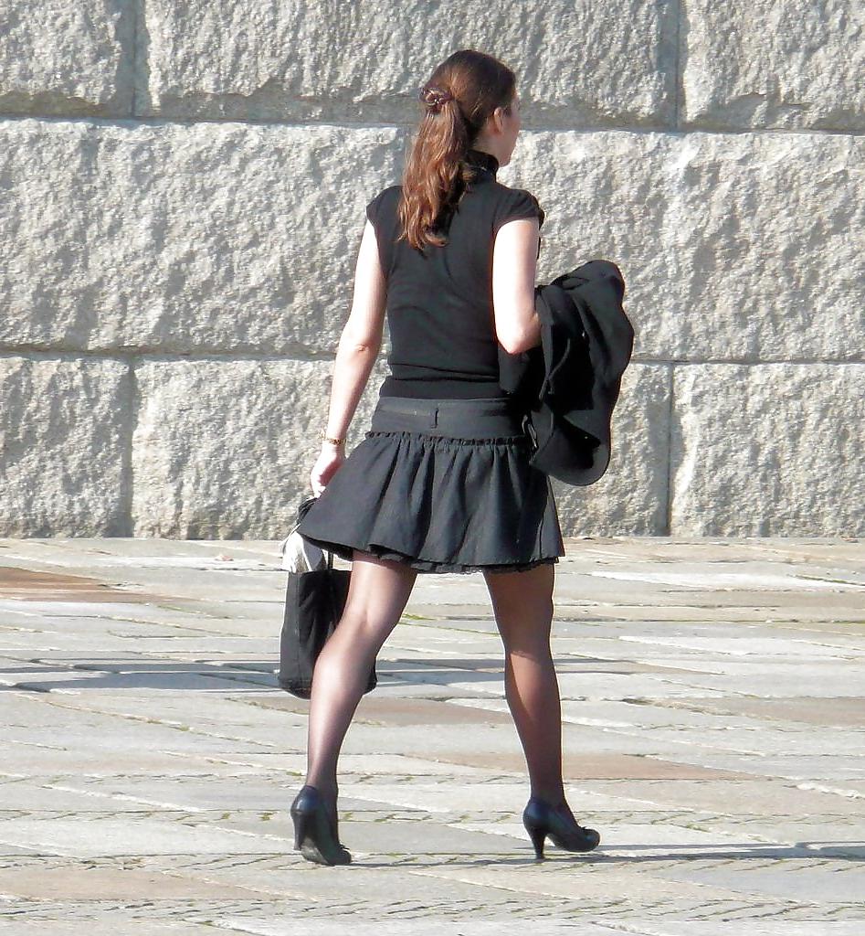 25P Nylon upskirt 23