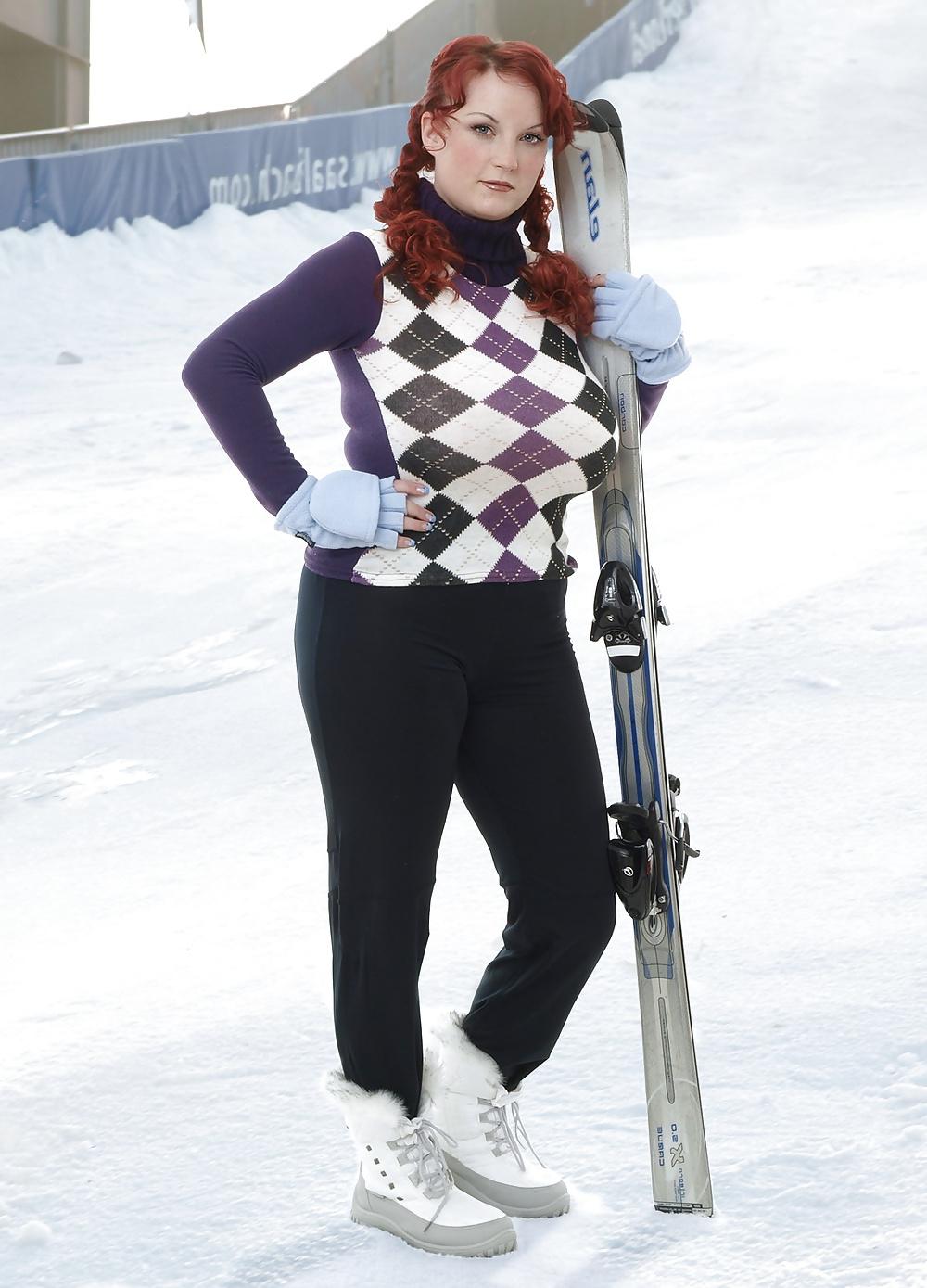 25P Busty Redhead - Sunny W - Snow Bunny