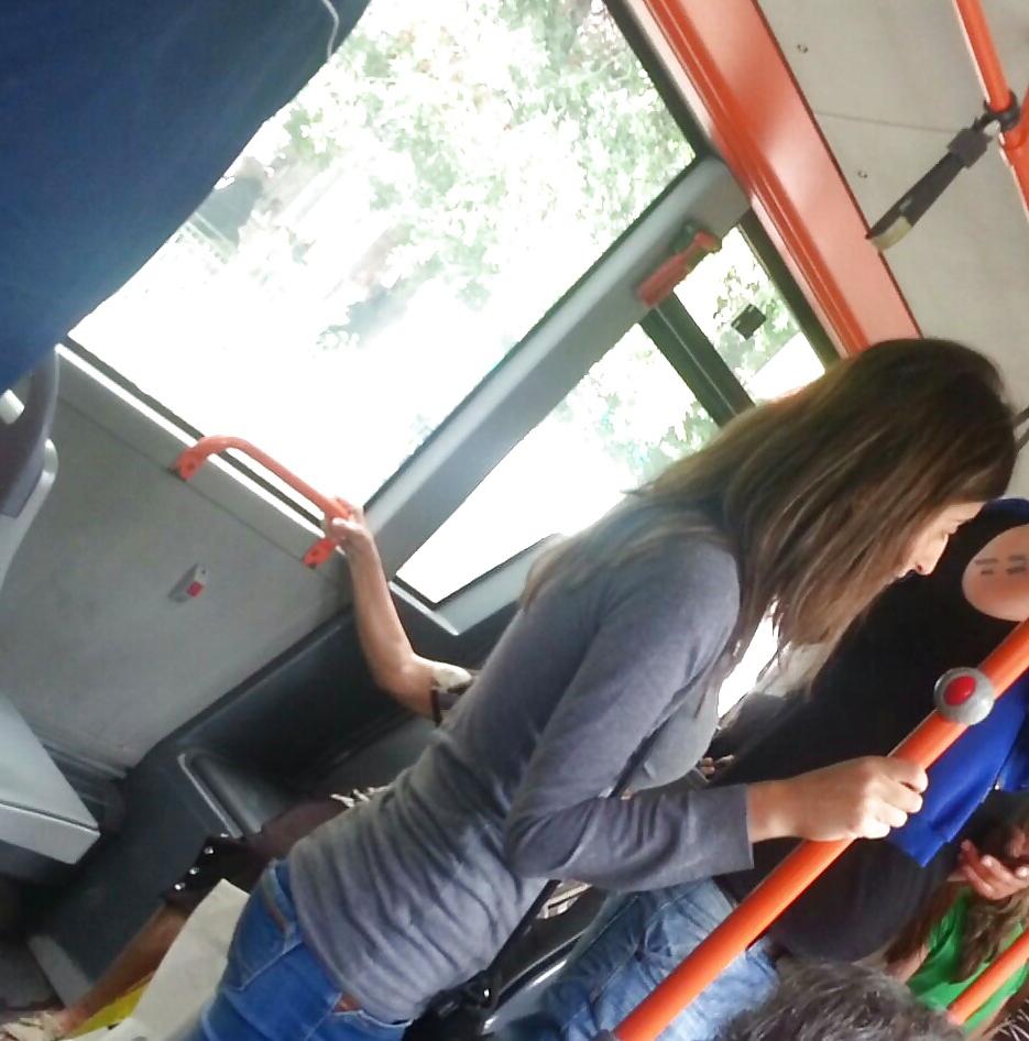 19P Spy feet,ass, face,legs and nylon in bus romanian