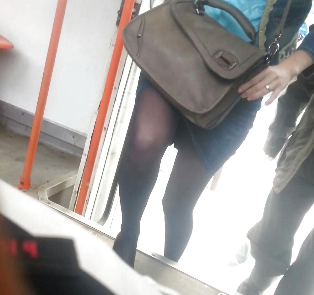 19P Spy feet,ass, face,legs and nylon in bus romanian