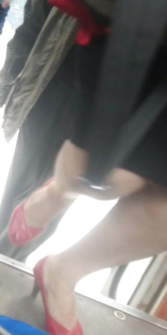 19P Spy feet,ass, face,legs and nylon in bus romanian