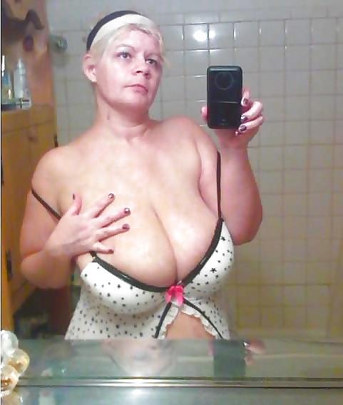 25P Webtastic Special: Granny Time Vol.177