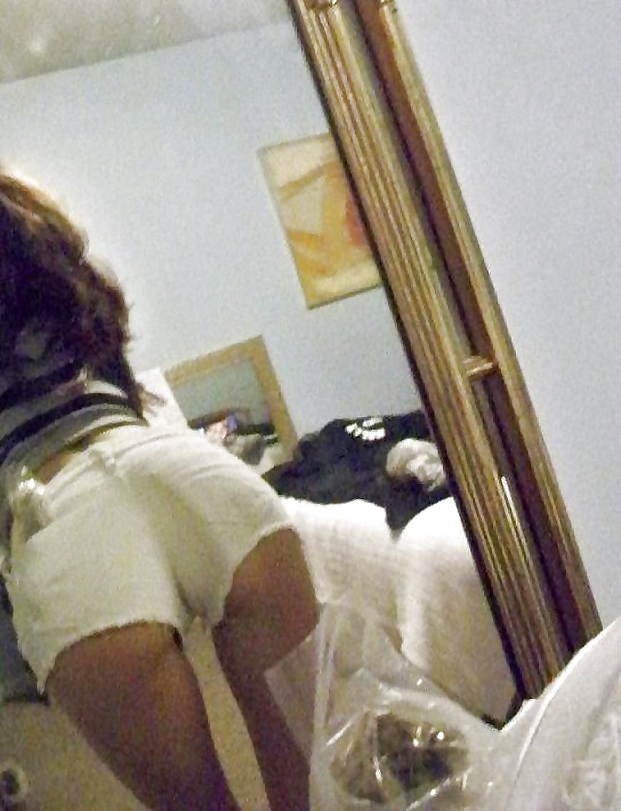25P Beautiful selfshot teen ... 