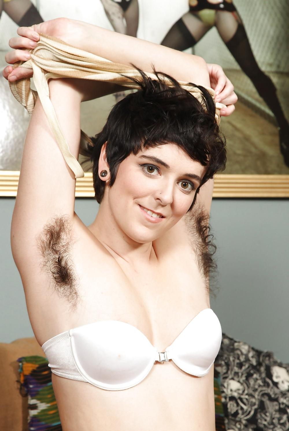 25P Hairy Armpits - Harley Hex II 