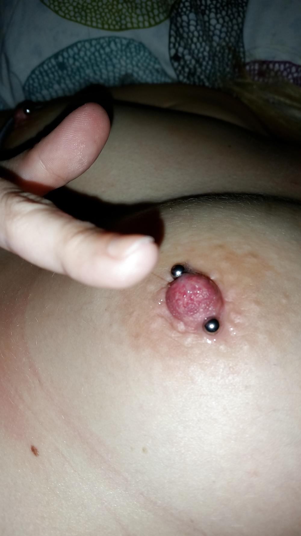 10P Wet pussy juice on my titties