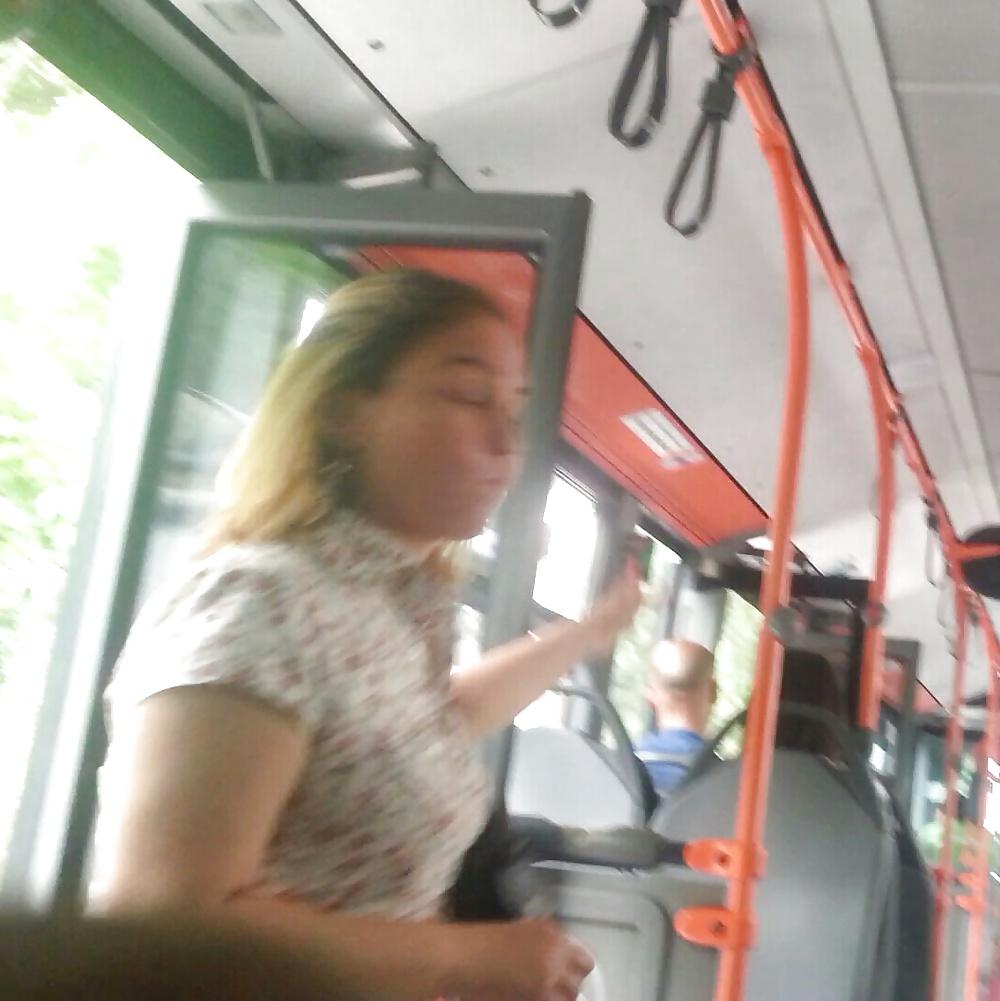 25P Spy old + young bus romanian