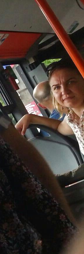 25P Spy old + young bus romanian