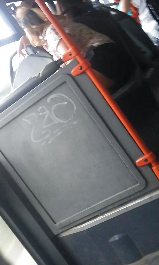25P Spy old + young bus romanian