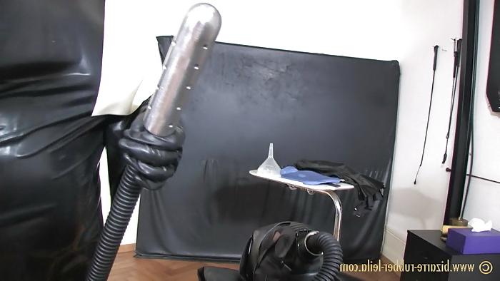 5P Strict rubber nun 3 of 3