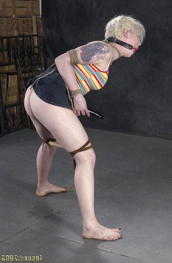 25P Lorelei BDSM