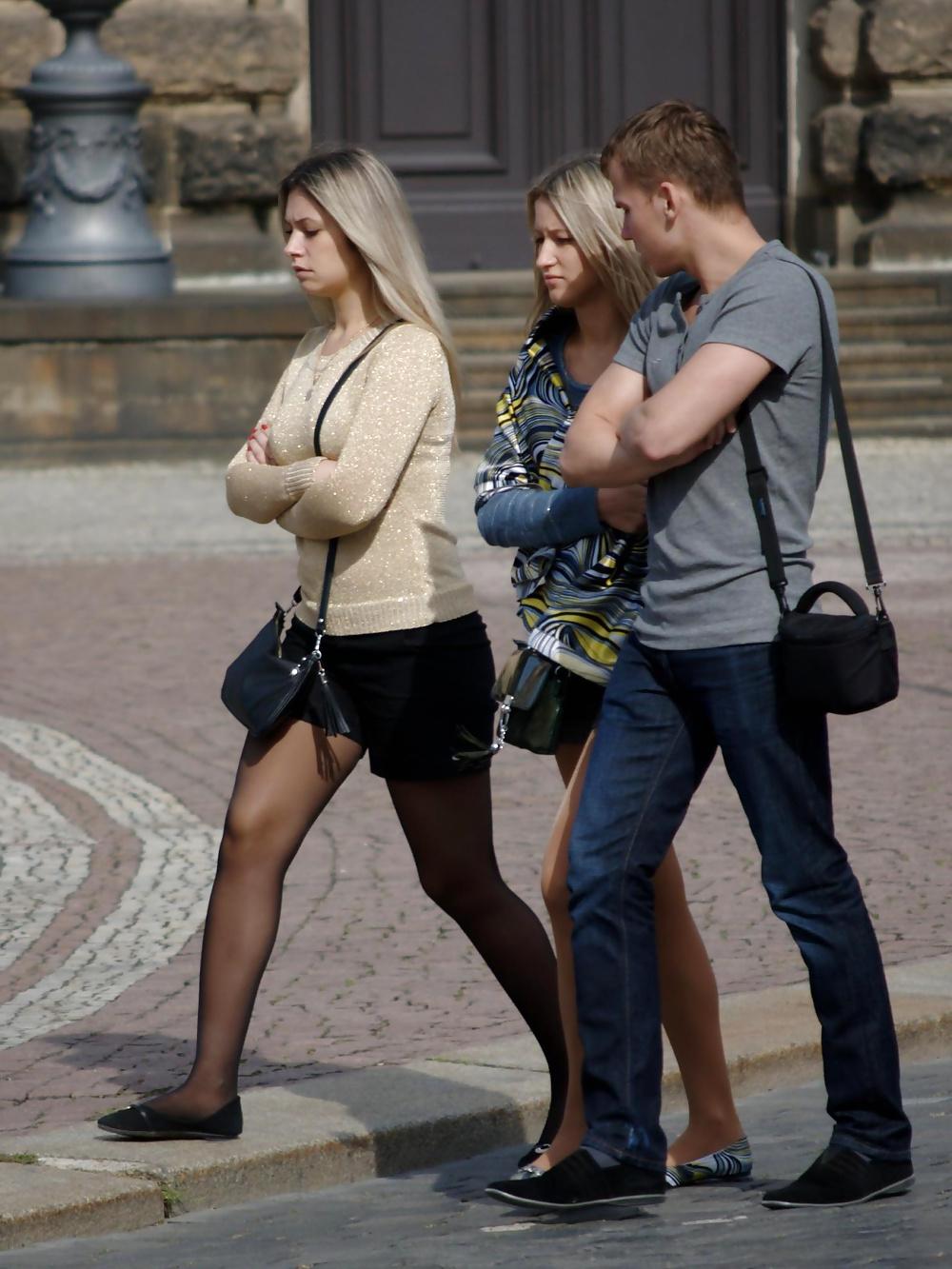 25P Nylon upskirt - STREET VIEW 5