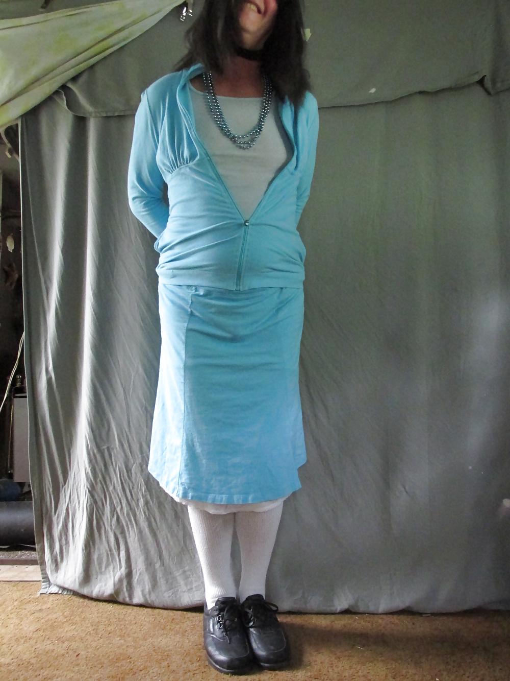 25P Sissy Charlie Nipple Pinching, for Her first time.