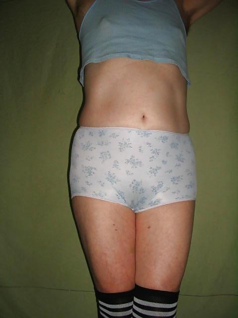 25P Sissy Charlie Nipple Pinching, for Her first time.